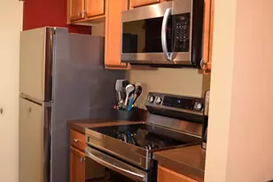 211 Glengarry Dr, Bloomingdale, IL 60108 - Photo 7