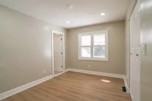11024 Oxford Ave, Chicago Ridge, IL 60415 - Photo 15