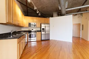 933 W Van Buren St, Chicago, IL 60607 - Photo 3