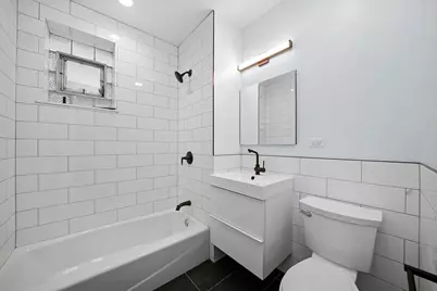 2642 N Sacramento Avenue #2, Chicago, IL 60647 - Photo 5