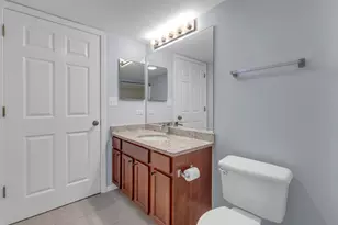 2219 Waterleaf Ct, Naperville, IL 60564 - Photo 19