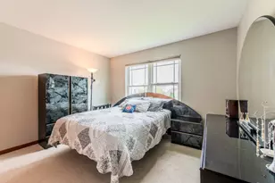 711 Silver Fox Dr, Joliet, IL 60431 - Photo 37
