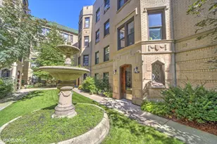 1530 W Fargo Ave, Chicago, IL 60626 - Photo 17