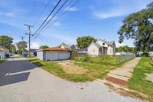 2837 Broadway St, Blue Island, IL 60406 - Photo 5