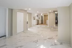 11024 Oxford Ave, Chicago Ridge, IL 60415 - Photo 13