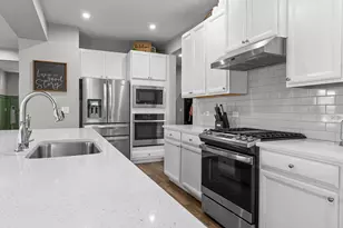 3335 Big Bend Dr, Montgomery, IL 60538 - Photo 15