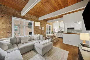 1853 N Cleveland Ave, Chicago, IL 60614 - Photo 3