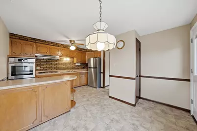 10624 S Kostner Avenue, Oak Lawn, IL 60453 - Photo 7
