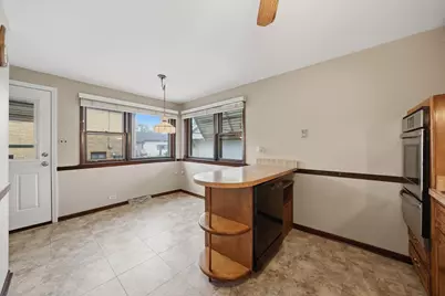 10624 S Kostner Avenue, Oak Lawn, IL 60453 - Photo 5