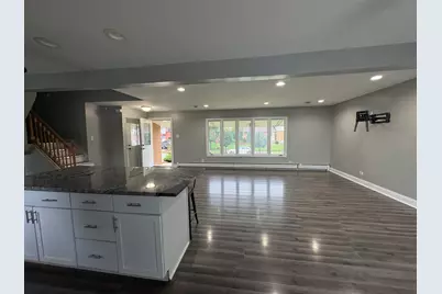 1621 Clay Court #House, Melrose Park, IL 60160 - Photo 9