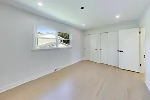910 E Kimber Ln, Arlington Heights, IL 60005 - Photo 15