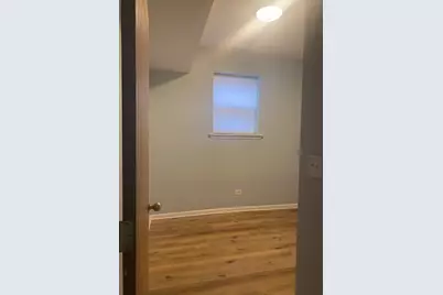 2319 E 70th Place #10, Chicago, IL 60649 - Photo 9