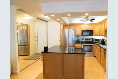 1340 N Dearborn Parkway #8B, Chicago, IL 60610 - Photo 7