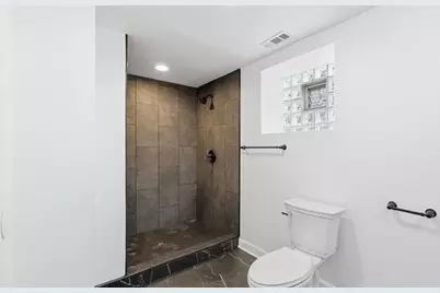 7724 S Chappel Avenue, Chicago, IL 60649 - Photo 13