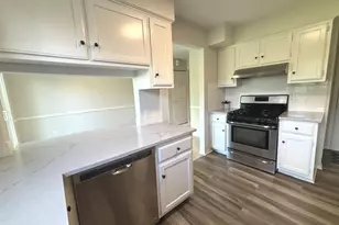 505 S Raven Rd, Shorewood, IL 60404 - Photo 9