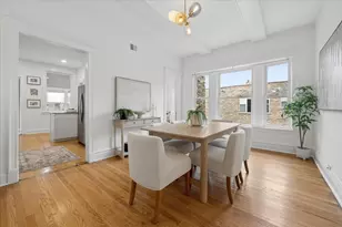 823 W Belle Plaine Ave, Chicago, IL 60613 - Photo 13