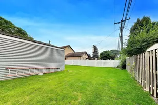 202 N Prospect Manor Ave, Mount Prospect, IL 60056 - Photo 37
