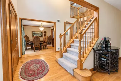1263 Williamsburg Lane, Crystal Lake, IL 60014 - Photo 3