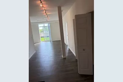 625 Deerfield Road #309, Deerfield, IL 60015 - Photo 5