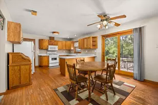 1608 S Hawthorne Rd, Streator, IL 61364 - Photo 9