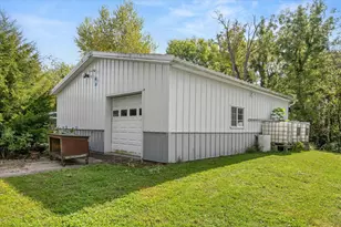 1608 S Hawthorne Rd, Streator, IL 61364 - Photo 27