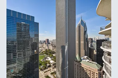 225 N Columbus Drive #5510, Chicago, IL 60601 - Photo 25