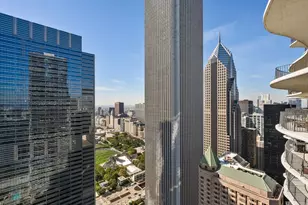 225 N Columbus Dr, Chicago, IL 60601 - Photo 25