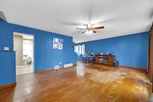 2837 191st Pl, Lansing, IL 60438 - Photo 9