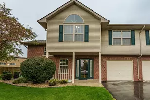 12554 S Arbor Dr, Alsip, IL 60803 - Photo 1