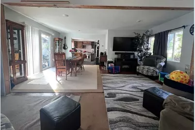 1701 W Low Avenue, McHenry, IL 60050 - Photo 9
