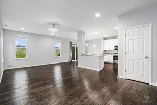 4177 Irving Rd, Aurora, IL 60504 - Photo 3