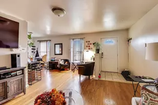 18010 Olympia Dr, Country Club Hills, IL 60478 - Photo 7