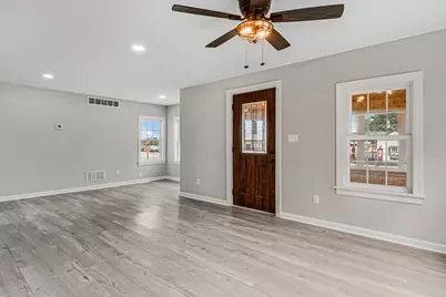 421 W Mazon Avenue, Dwight, IL 60420 - Photo 13