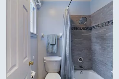 107 Acorn Court, Round Lake Beach, IL 60073 - Photo 37