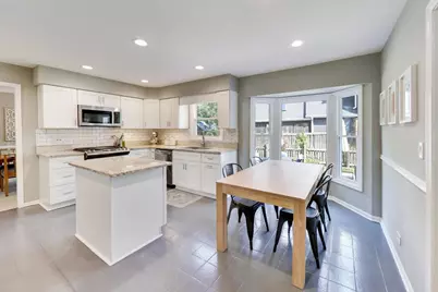 925 Hidden Lake Road, Naperville, IL 60565 - Photo 11