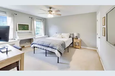 925 Hidden Lake Road, Naperville, IL 60565 - Photo 19