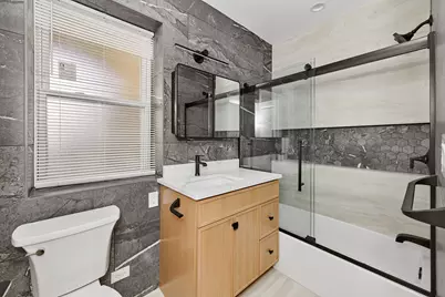 5800 N Maplewood Avenue #1, Chicago, IL 60659 - Photo 19