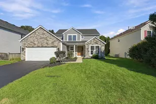 1818 W Pebblestone Dr Dr, Romeoville, IL 60446 - Photo 1