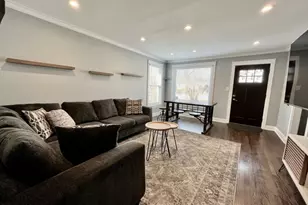 2124 Seward St, Evanston, IL 60202 - Photo 5