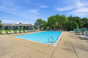 1952 N Hidden Creek Circle, Palatine, IL 60074 - Photo 23