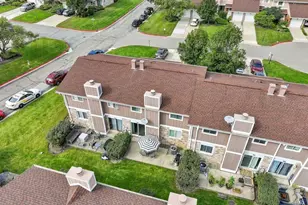 1232 Reading Ct, Wheaton, IL 60189 - Photo 25