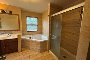 33 Buchanan Ln, Streamwood, IL 60107 - Photo 11