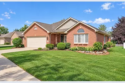 1540 Hillcrest Lane, Woodridge, IL 60517 - Photo 1