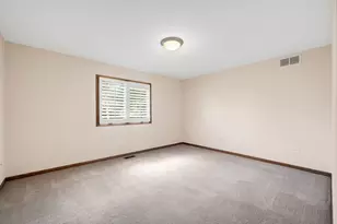 1540 Hillcrest Ln, Woodridge, IL 60517 - Photo 27