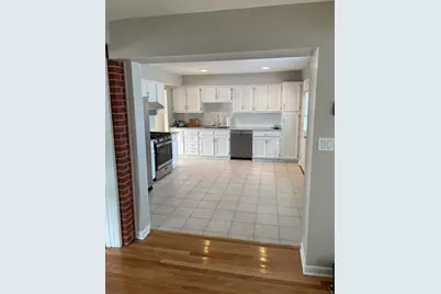 1087 Leahy Circle E, Des Plaines, IL 60016 - Photo 3