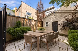 919 N La Salle Dr, Chicago, IL 60610 - Photo 41