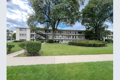 501 E Prospect Avenue #2B, Mount Prospect, IL 60056 - Photo 1