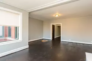2217 E 69th St, Chicago, IL 60649 - Photo 3