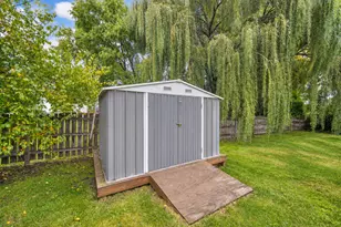 37103 N Bonnie Brae Rd, Lake Villa, IL 60046 - Photo 27