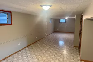 1807 Joanna Ave, Zion, IL 60099 - Photo 19